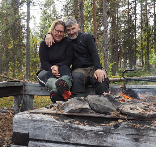 Wir am Lagerfeuer - Ausgerechnet Lappland ist unsere Passion