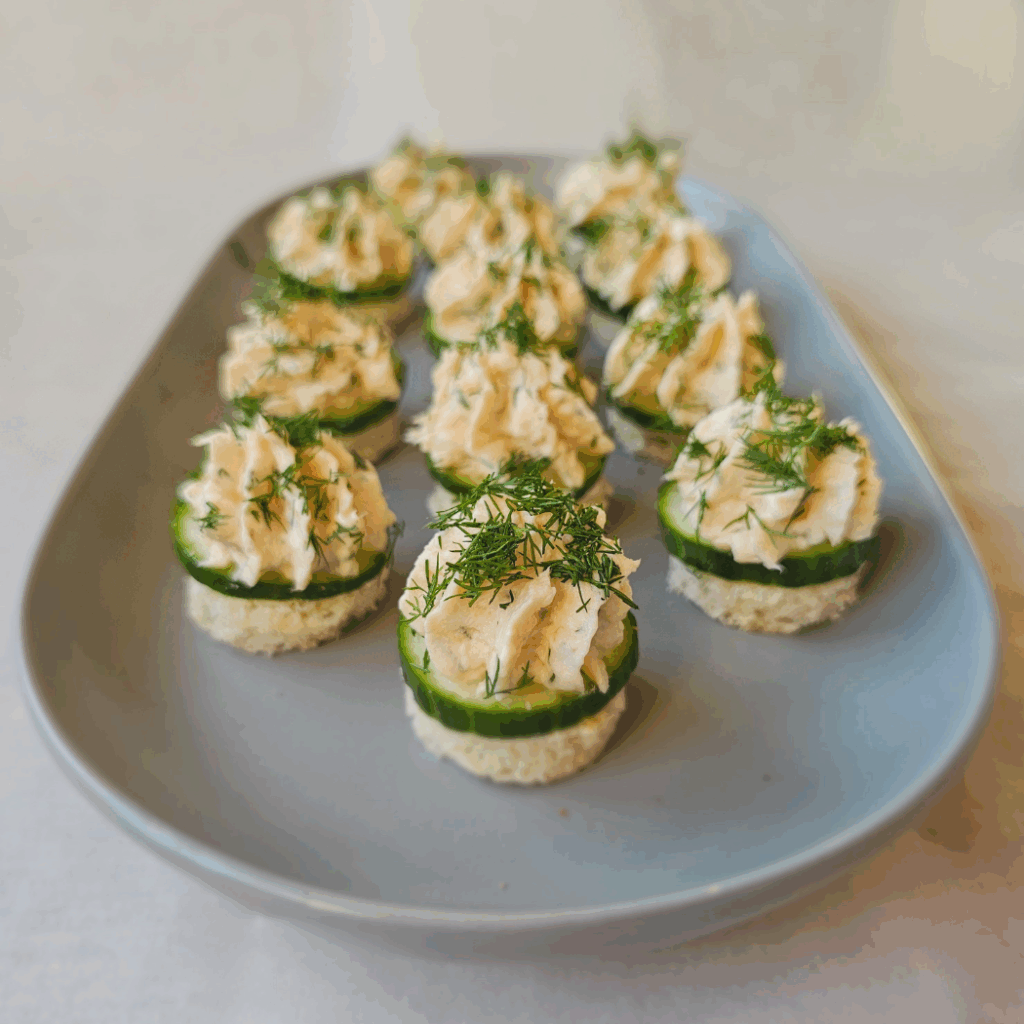 Fingerfood mit geräucherter Makrele